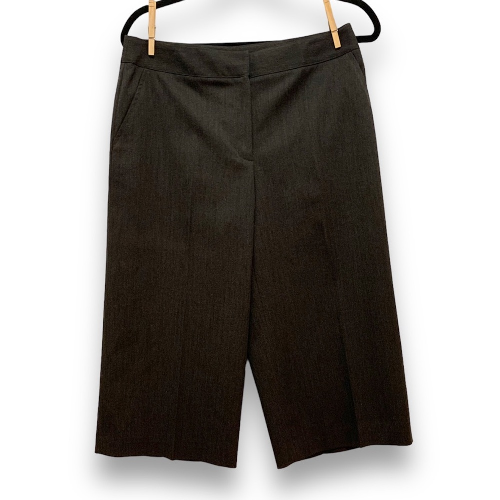 Alfani Charcoal Tummy Control Charcoal Gray Capri Casual Pants